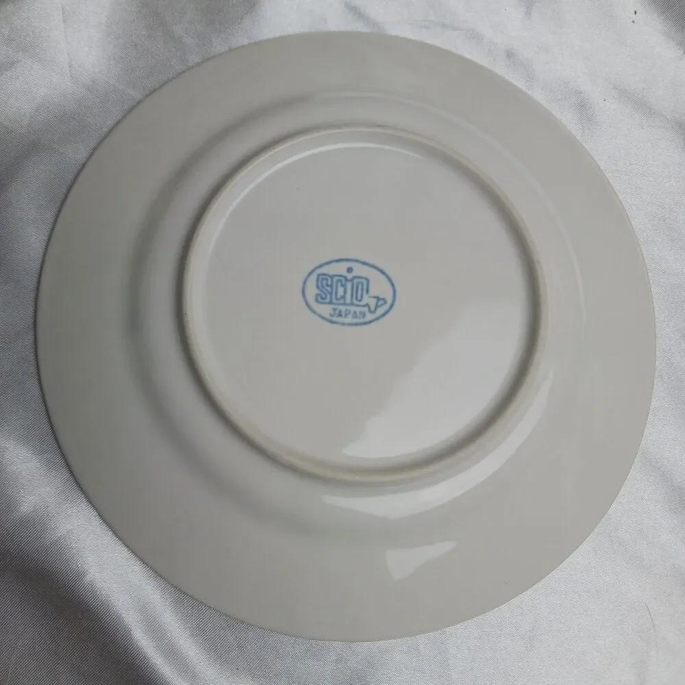 HOLLY BY SCIO BREAD PLATE